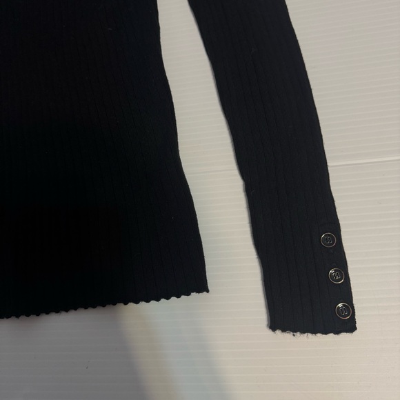 J. McLaughlin Arlette Ribbed Turtleneck Sweater Black Women’s Large Buttons XS - Picture 4 of 10